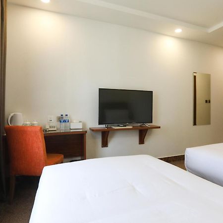 טשקנט Sunrise Hotel מראה חיצוני תמונה
