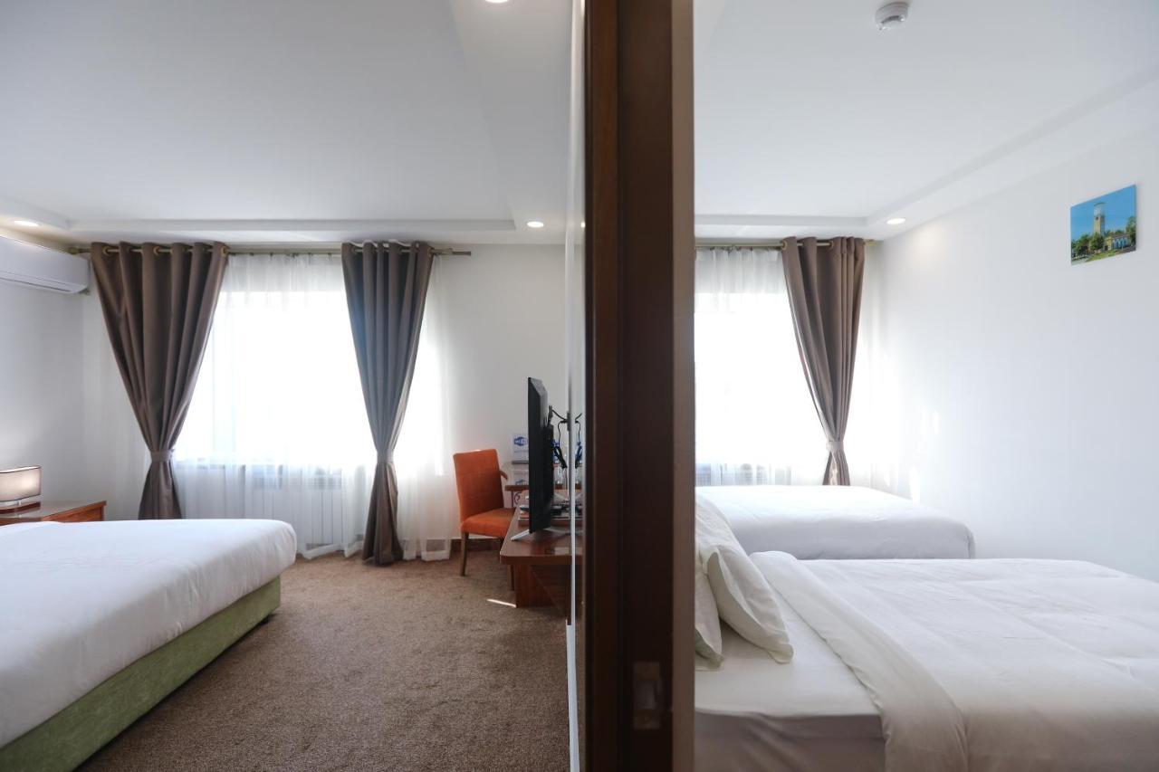 טשקנט Sunrise Hotel מראה חיצוני תמונה
