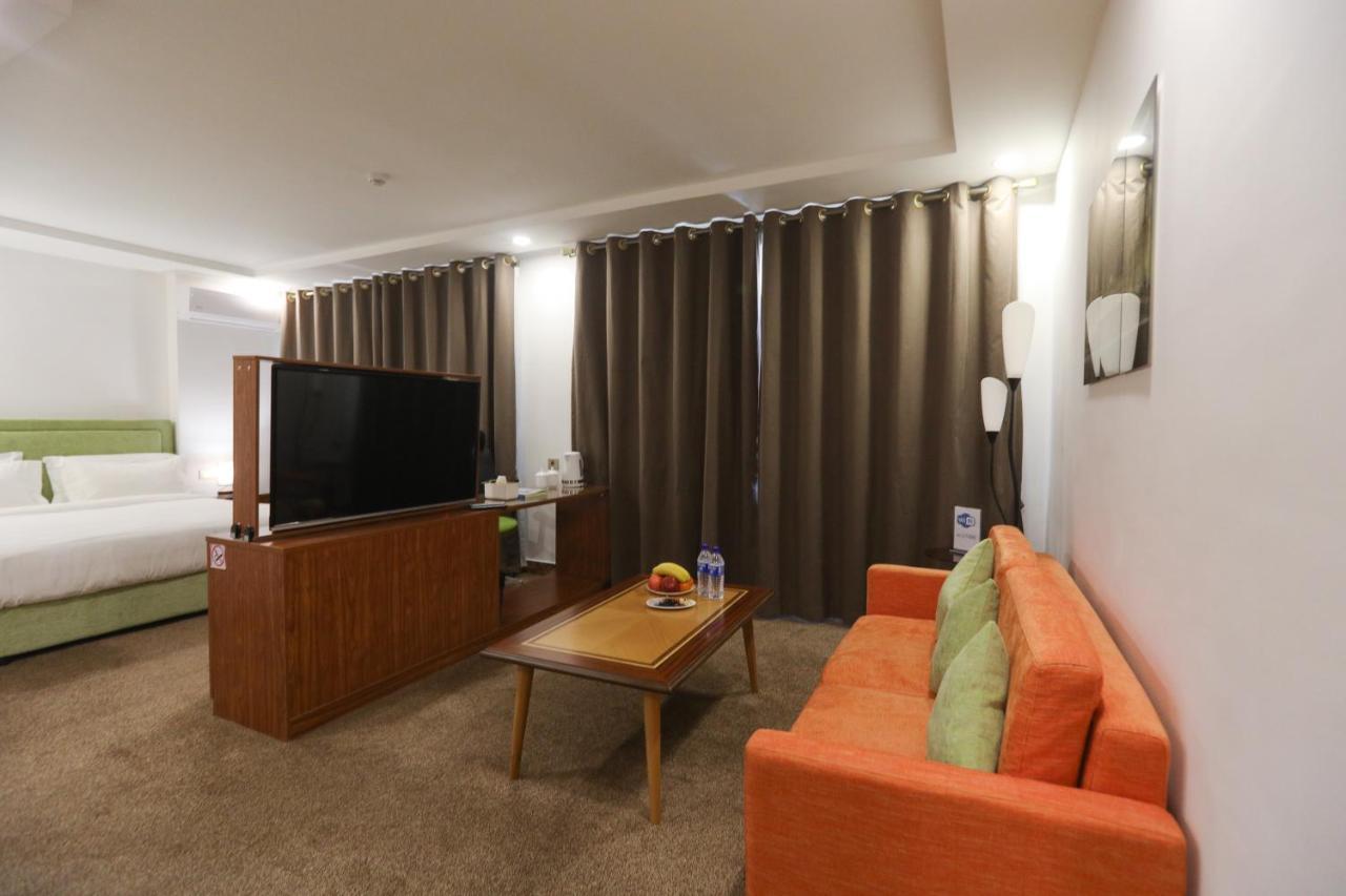 טשקנט Sunrise Hotel מראה חיצוני תמונה